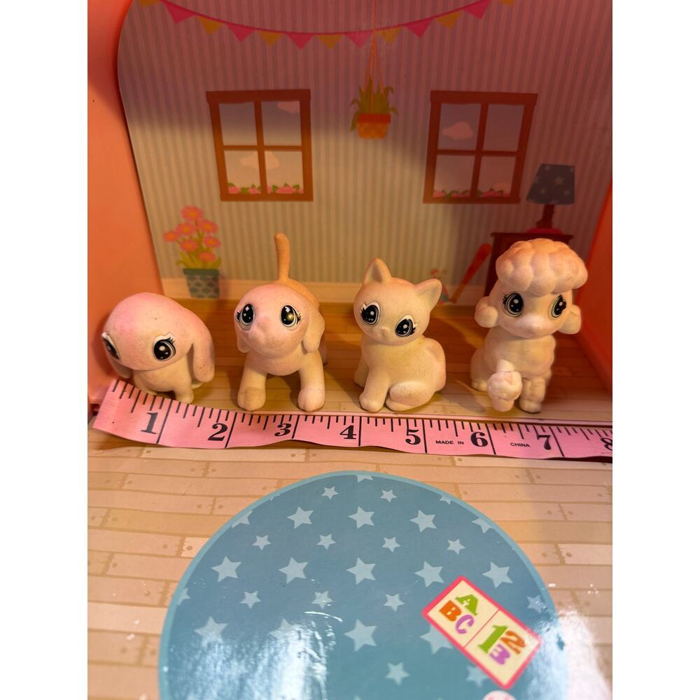 TOYS - Picture 10 of 16